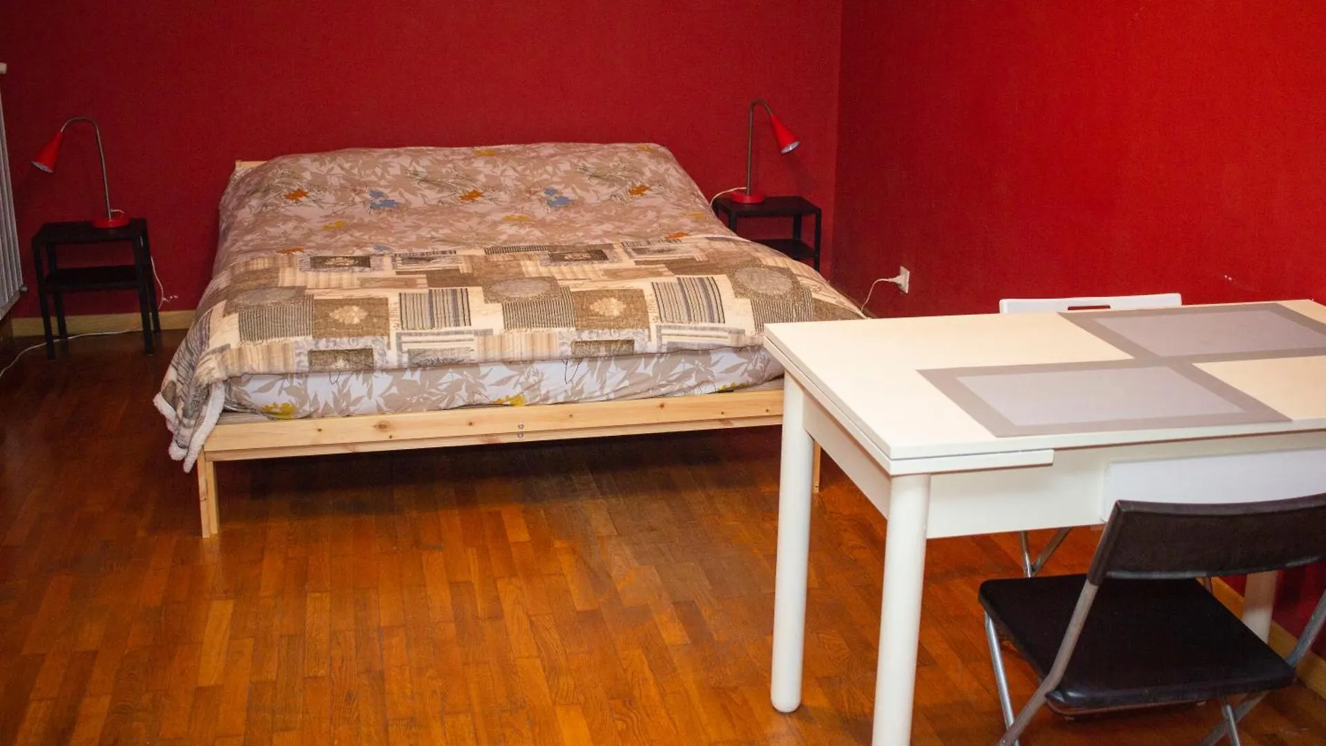 Dream10 Bed & Breakfast Parabiago Italy